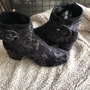 Nine West dark blue boots